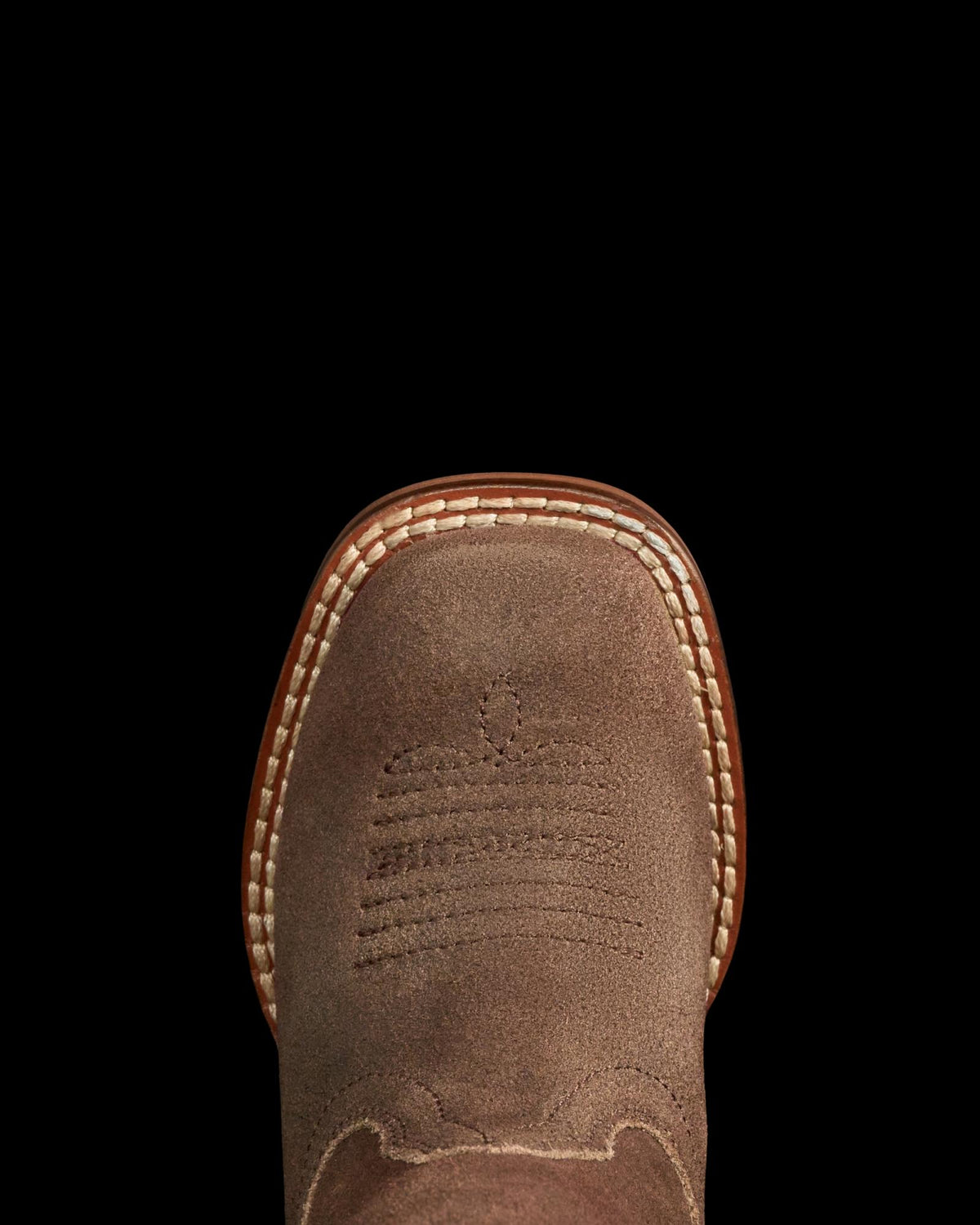 Toe view of The Doc Toddler - Gravel on plain background