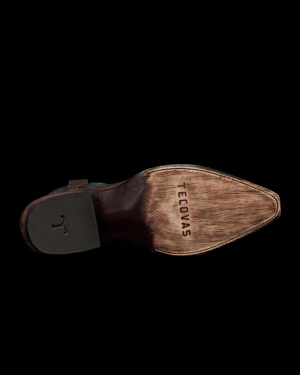 Sole view of The Garrett Eagle - Steel Deerskin on plain background