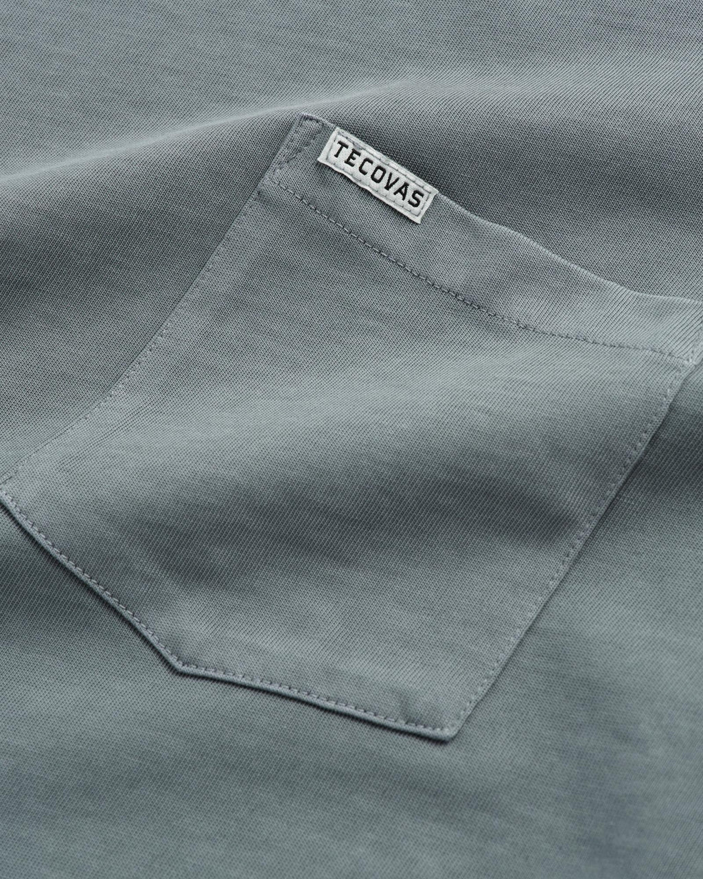 Closeup detail view of Men's Standard Issue Pocket Tee SS - Washed Storm