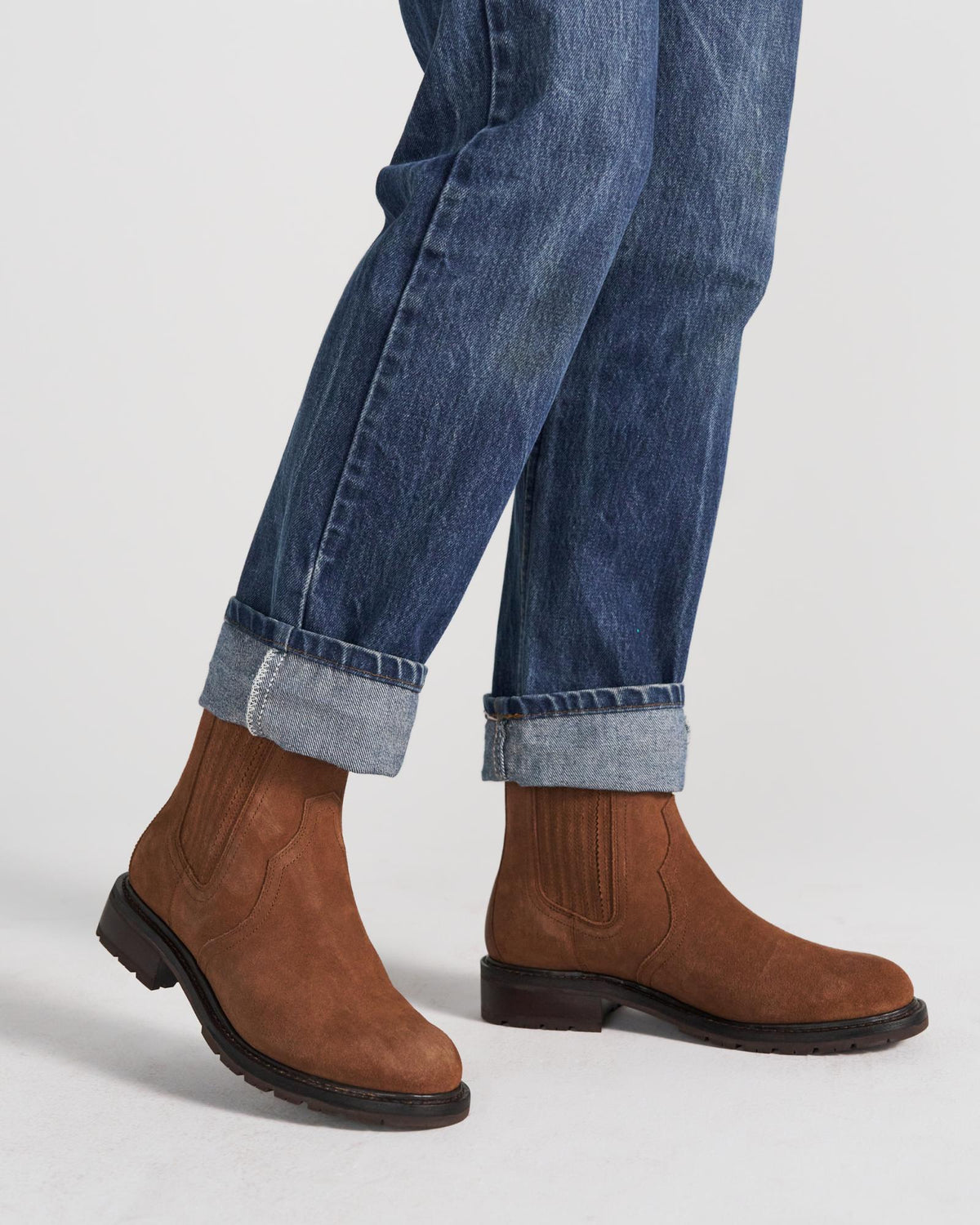 View of The Chelsea Shearling - Bourbon Suede