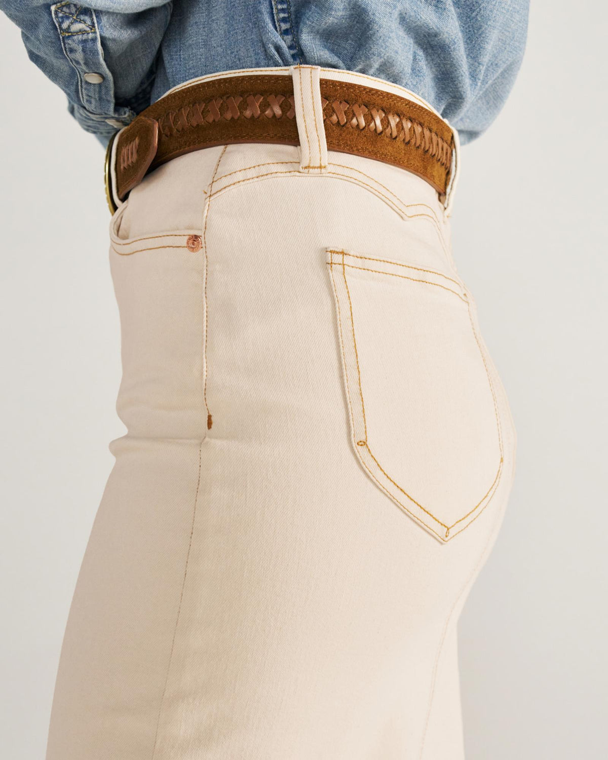 View of Women's Center Bar Buckle Belt - Sienna