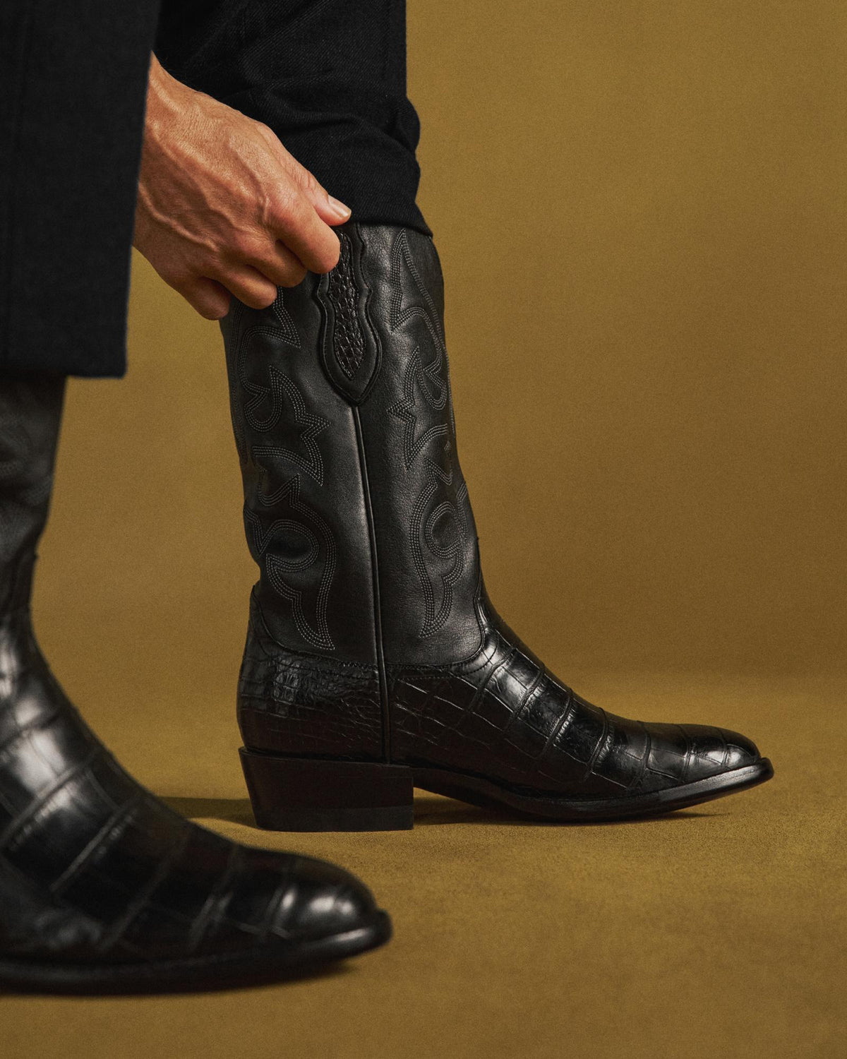 View of The Stallion x Tecovas Boot - Midnight Giant Gator