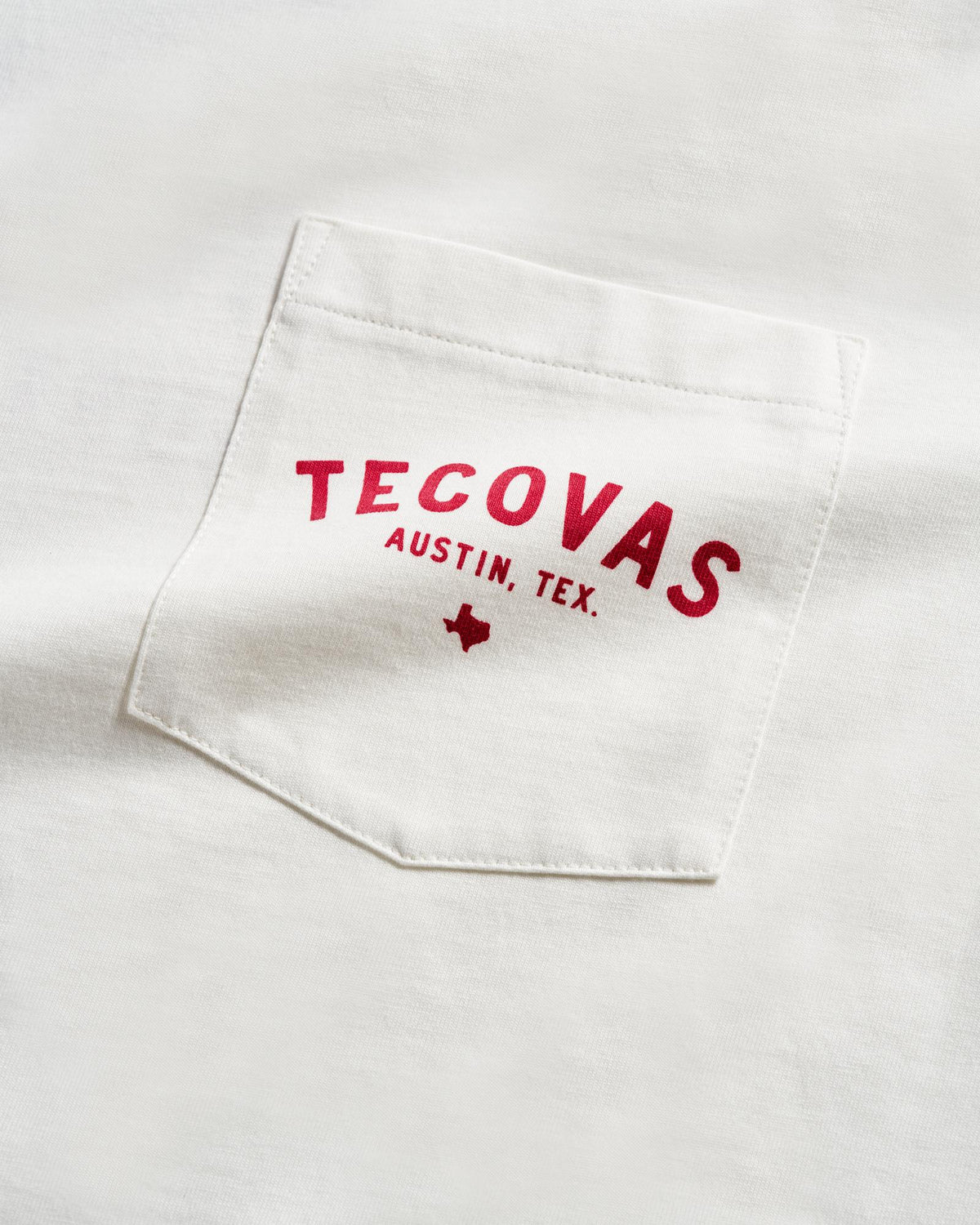 Closeup detail view of Men's Fine Makers Pocket Tee - Bone / Red