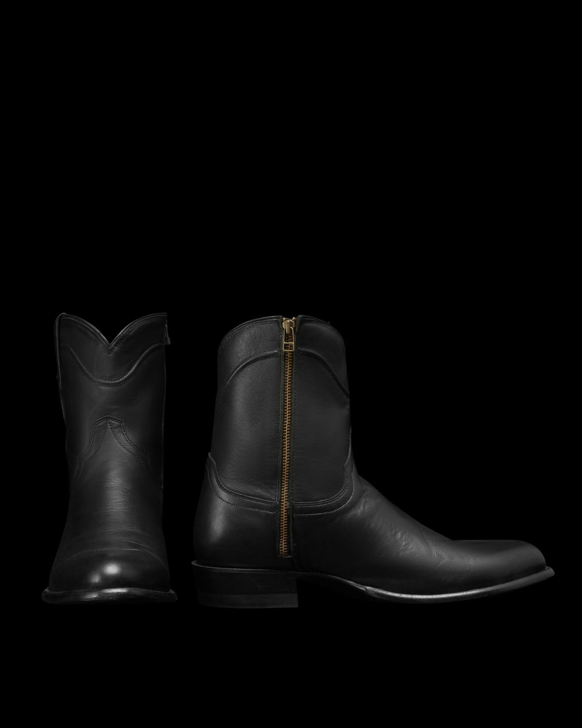 Pair view of The Dean - Midnight on plain background