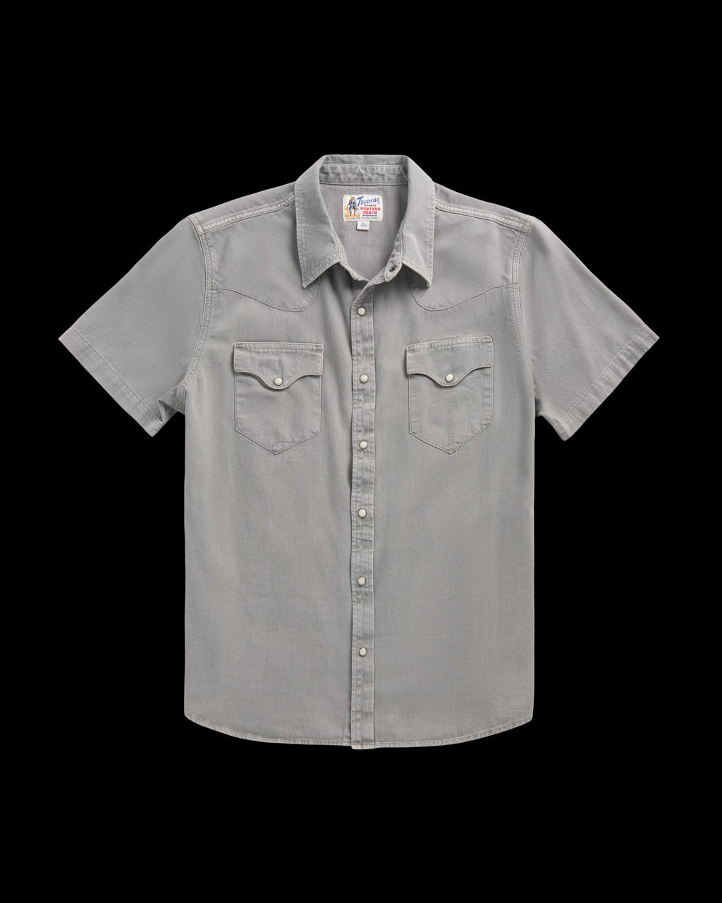 Closeup detail view of Men's Denim Short Sleeve Pearl Snap - Light Gray