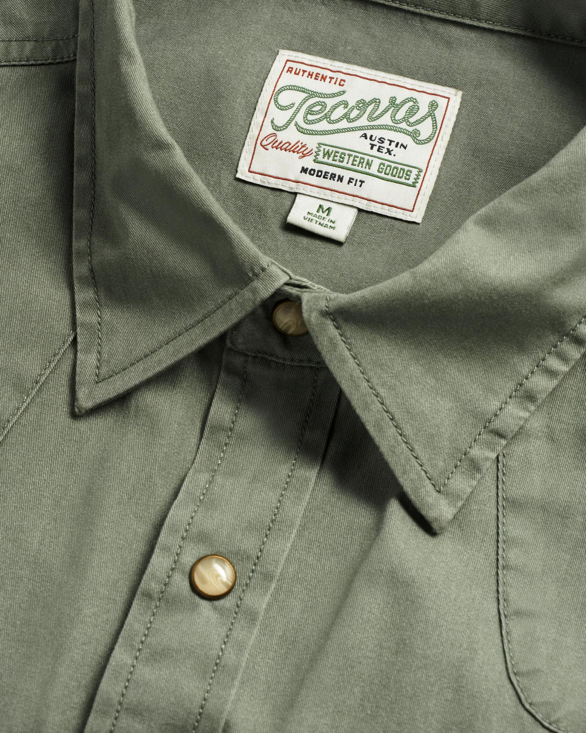 Closeup detail view of Men's Thorn Stopper Pearl Snap LS - Cactus