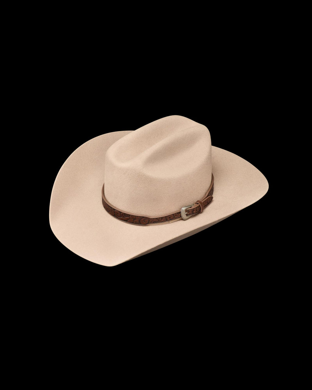 Beige cowboy hat with a brown decorative band and silver buckle, displayed on a white background.