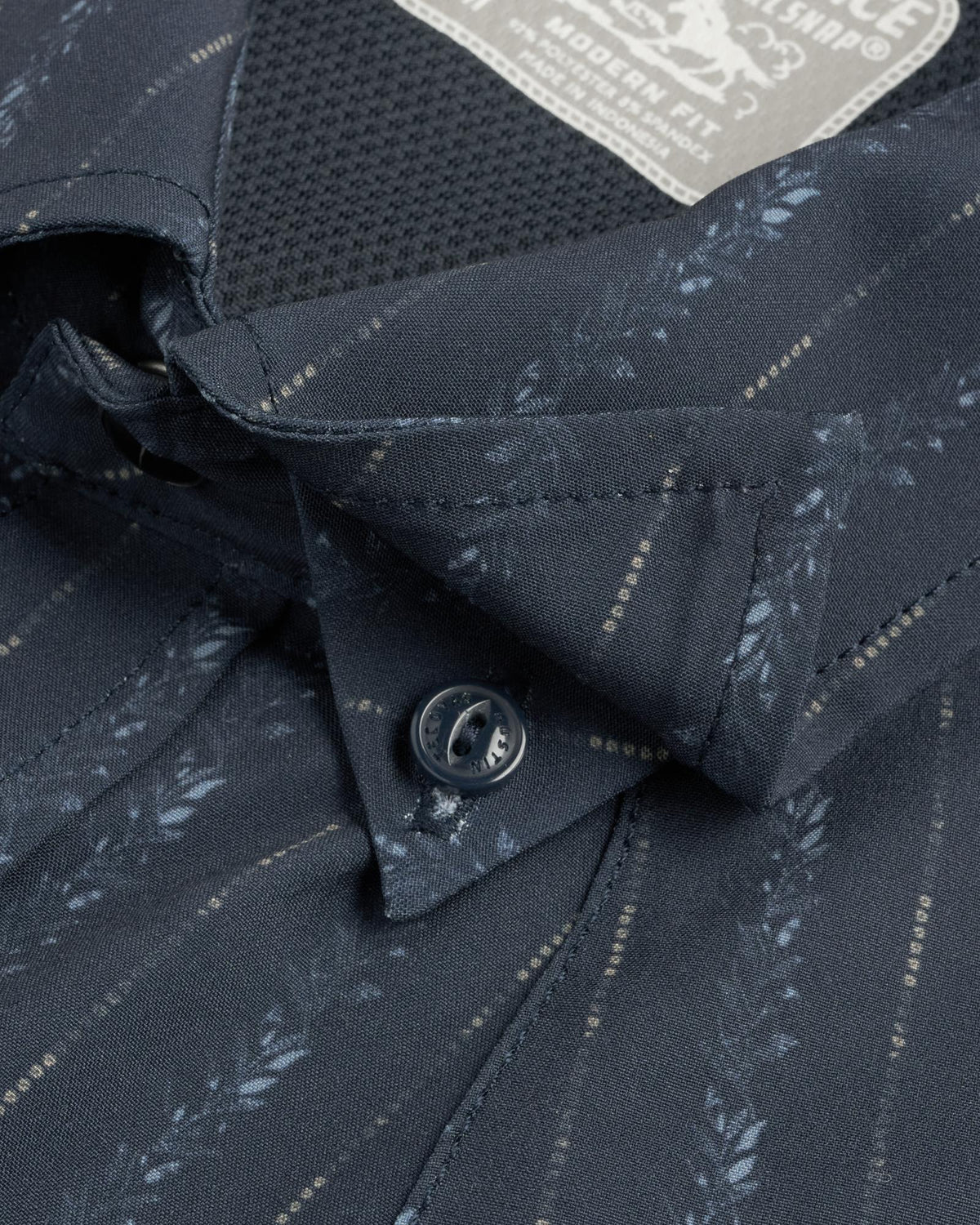Closeup detail view of Men's Performance Western Short Sleeve Pearl Snap - Dark Navy/Multi