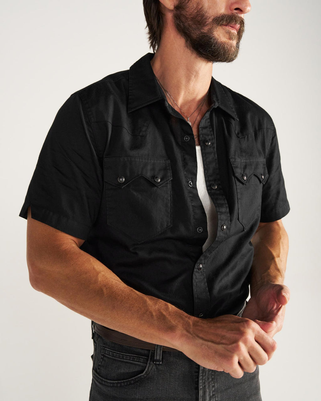 Closeup detail view of Men's Vintage Weight Short Sleeve Pearl Snap - Midnight