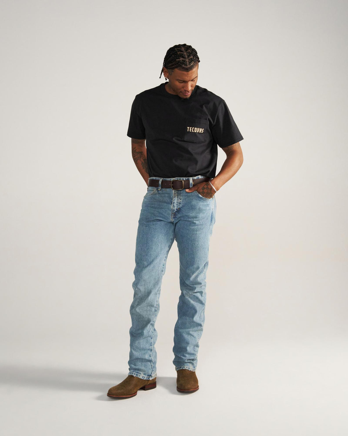 Closeup detail view of Men's the Finest Pocket T-Shirt - Black/Multi