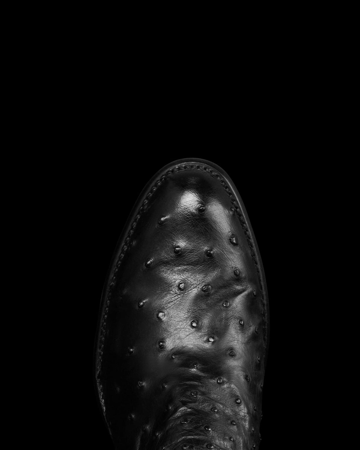 Toe view of The Dean - Midnight on plain background