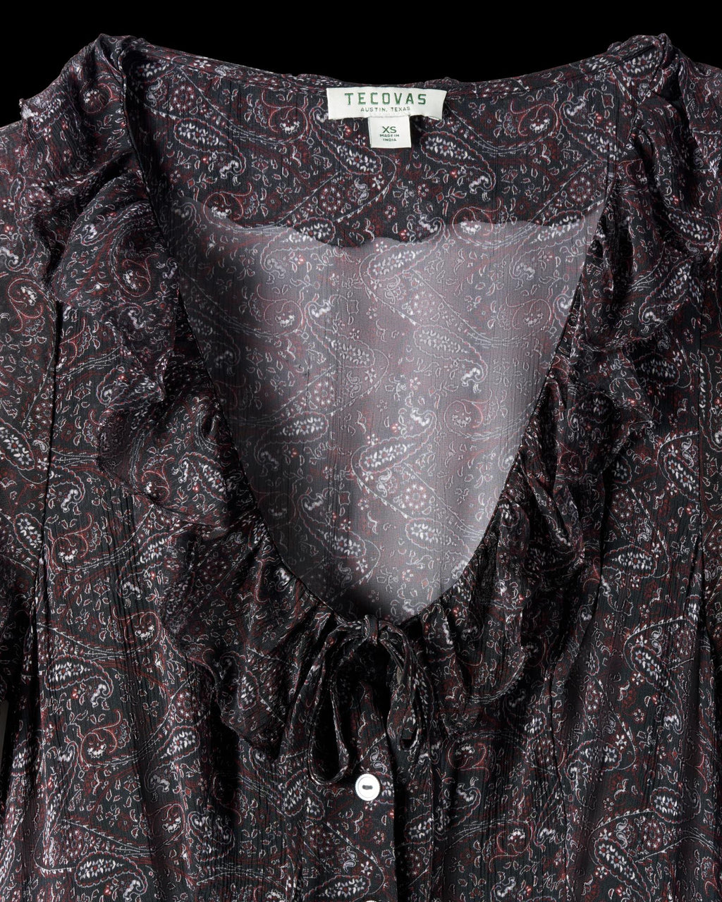 Closeup detail view of Women's Elbow-Length Maxi Dress - Burgundy / Black