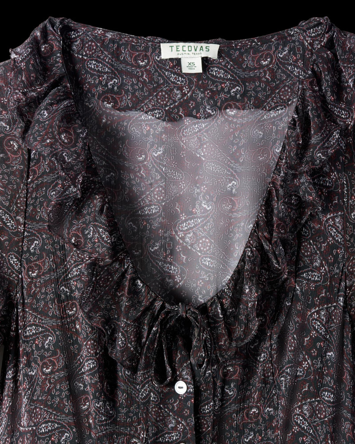 Closeup detail view of Women's Elbow-Length Maxi Dress - Burgundy / Black