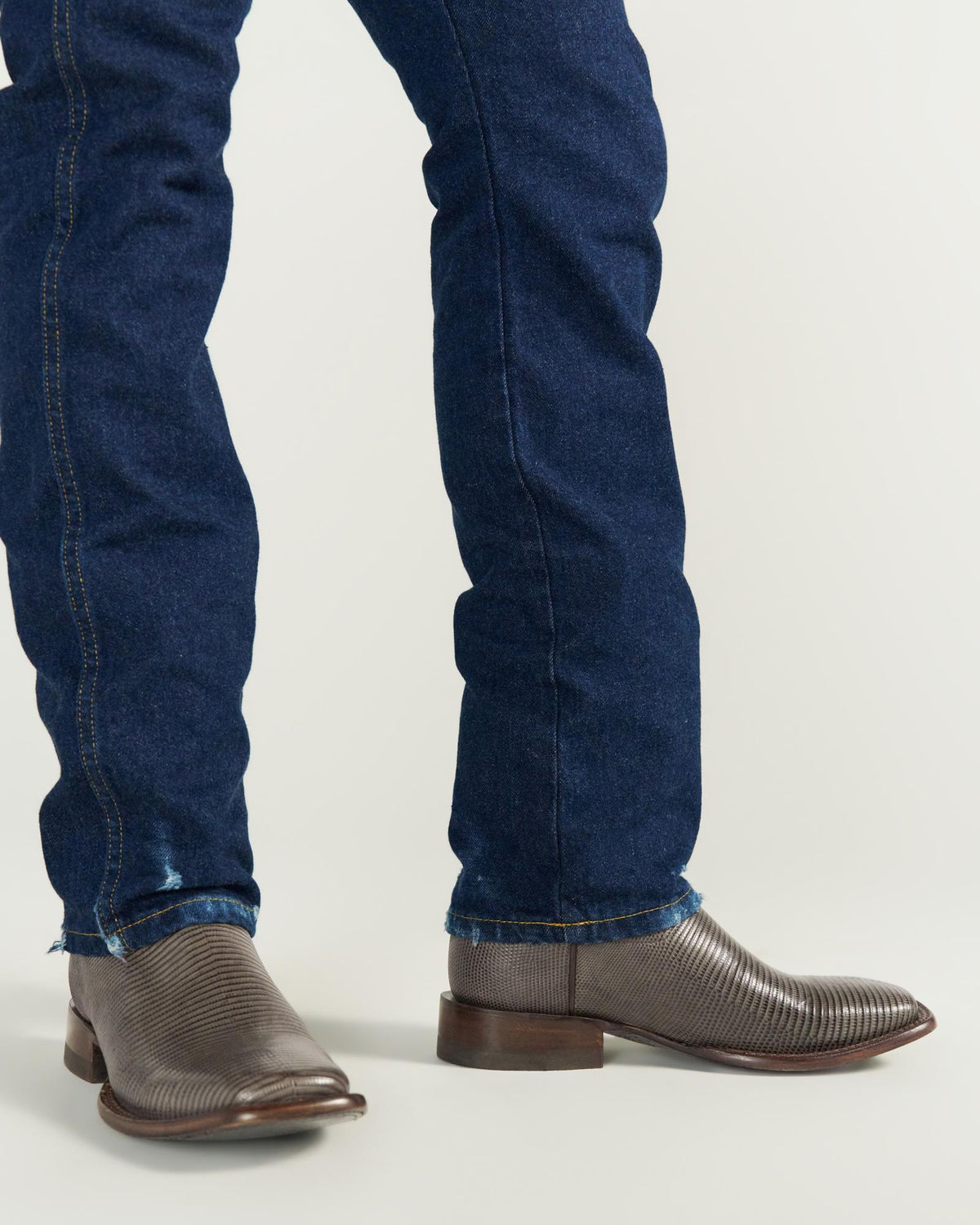 View of The Doc Canyon - Gunmetal Lizard