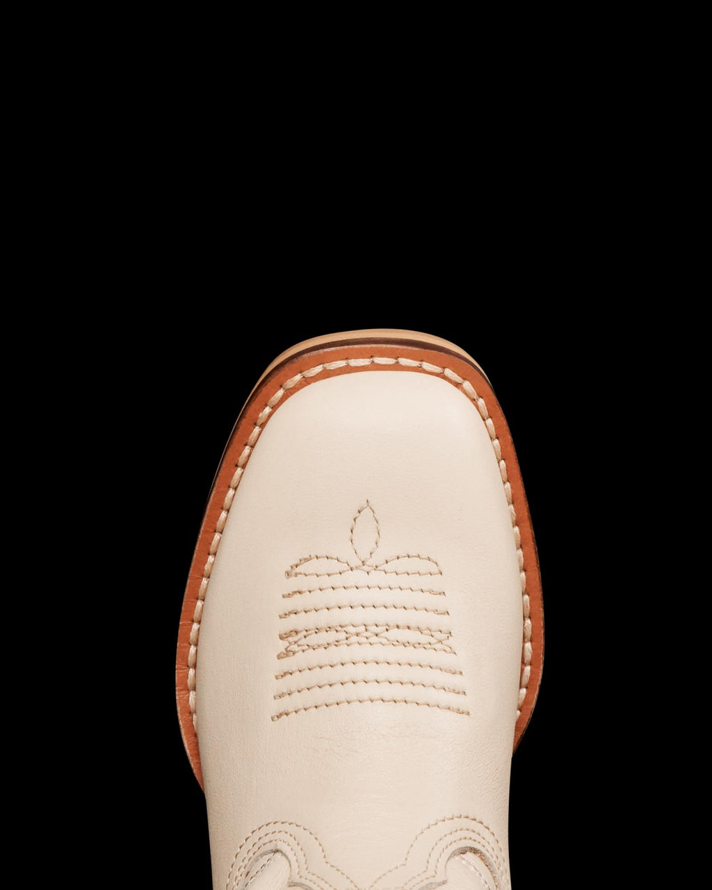 Toe view of The Annie Toddler - Bone on plain background