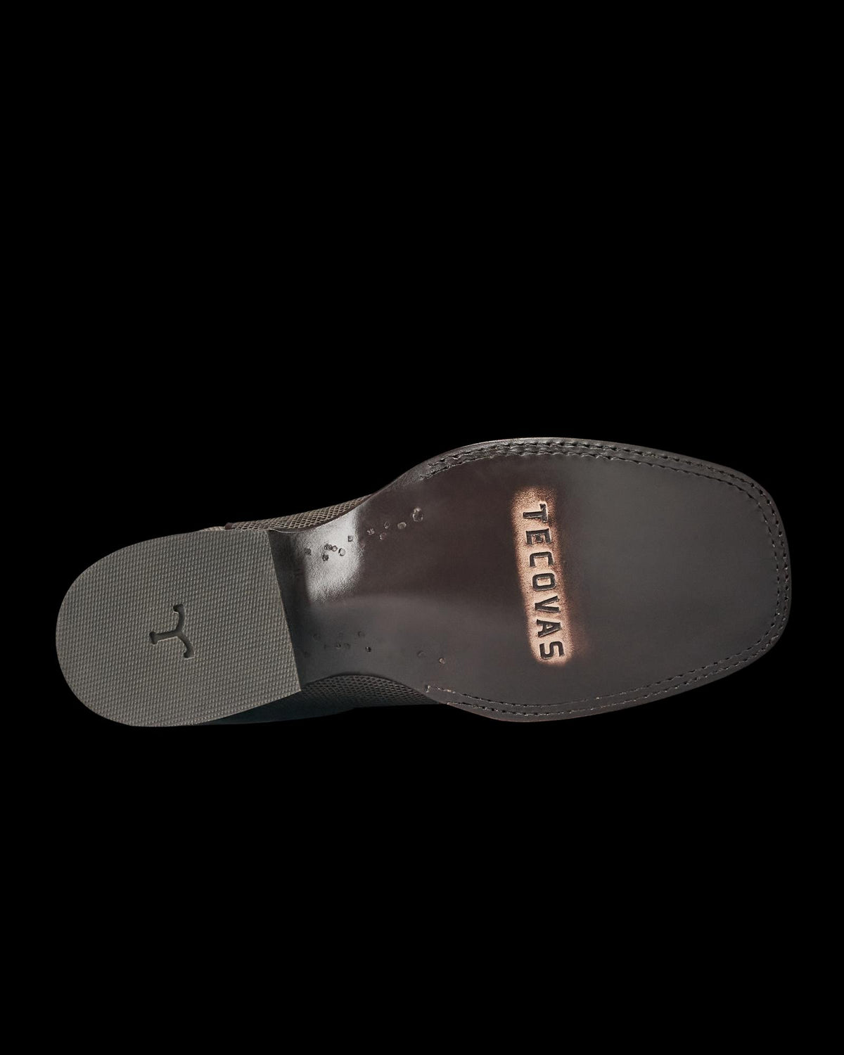 Sole view of The Doc Canyon - Gunmetal Lizard on plain background