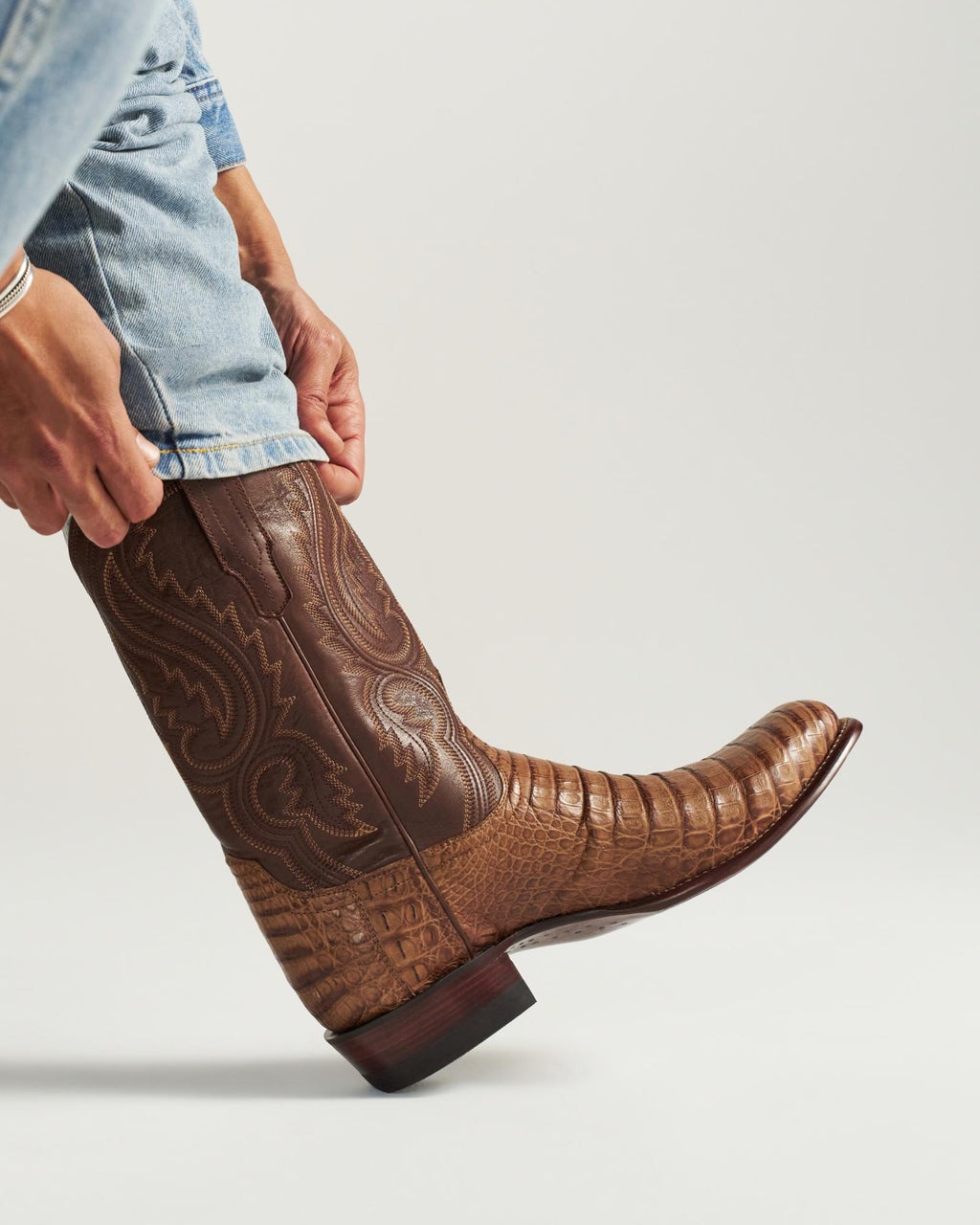 View of The Dillon - Toffee Caiman
