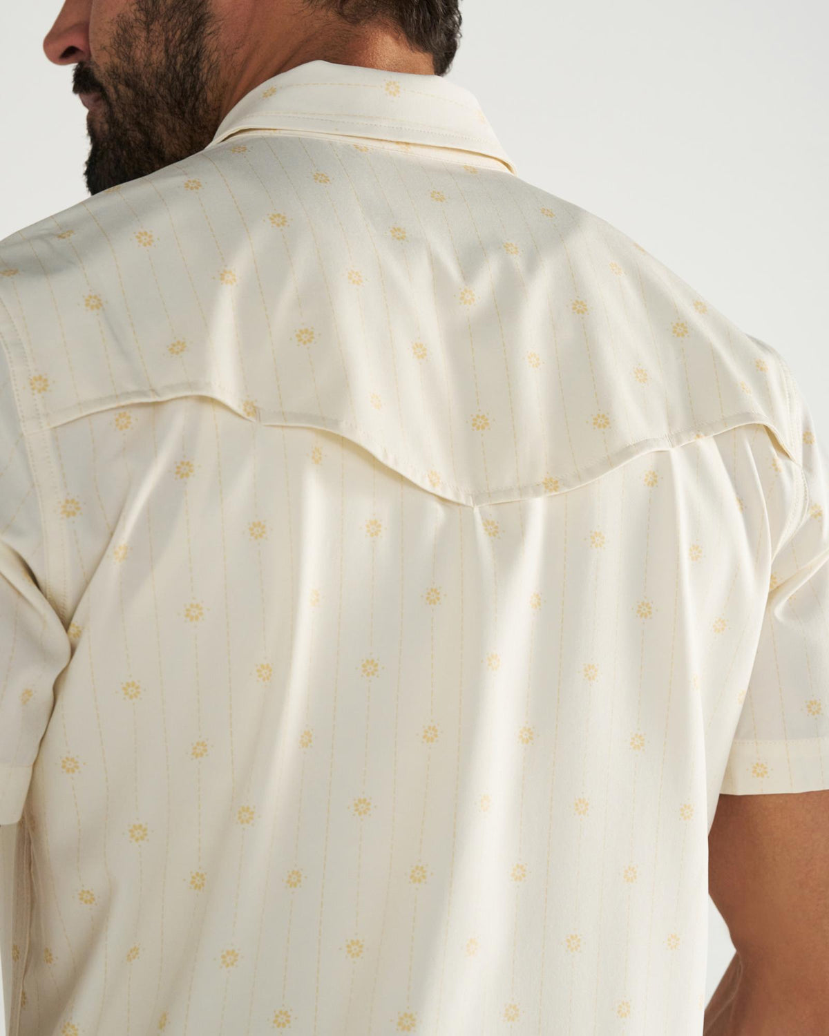 Closeup detail view of Men's Performance Western Short Sleeve Pearl Snap - Light Sand/Multi