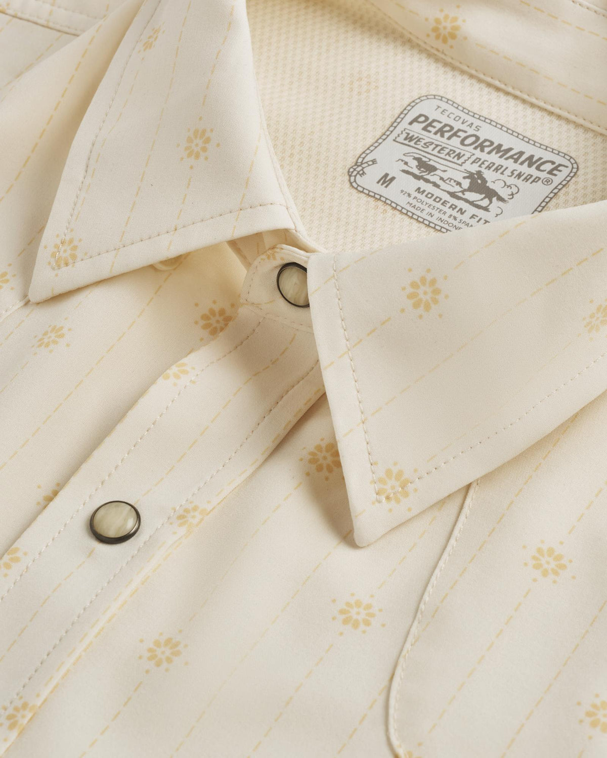 Closeup detail view of Men's Performance Western Short Sleeve Pearl Snap - Light Sand/Multi