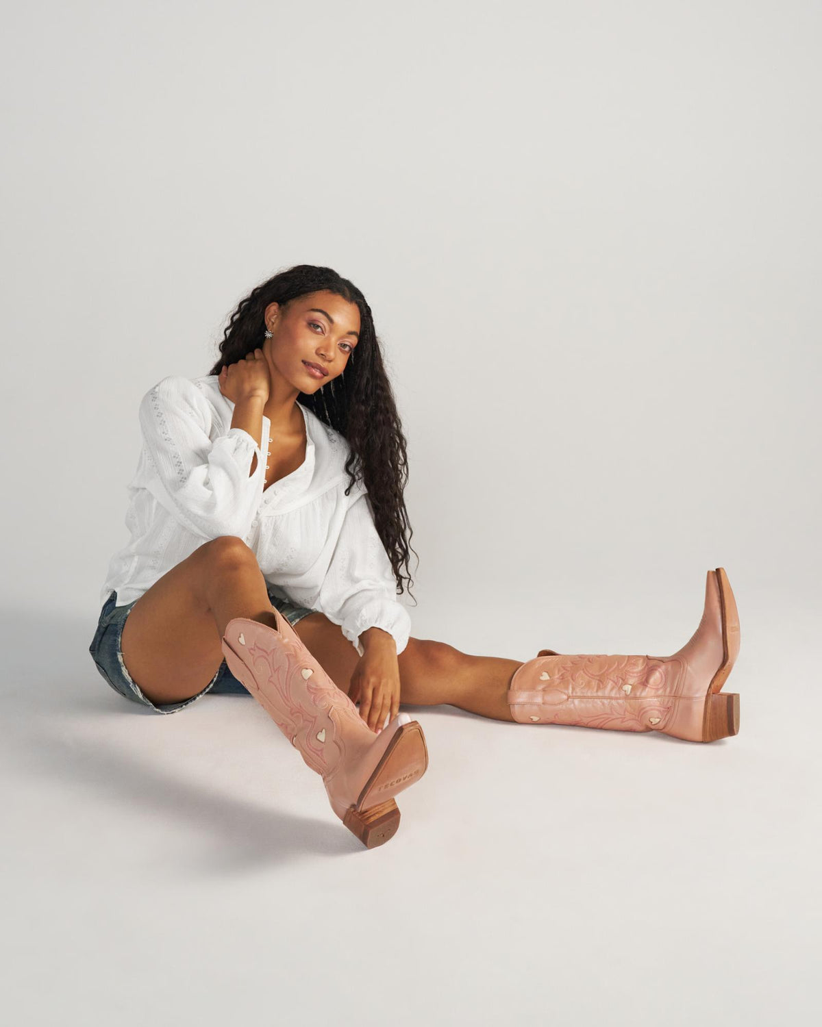 Full view of The Annie Hearts - Rose Gold Goat on model