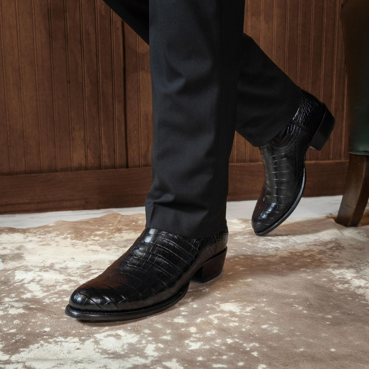 The Marshall Midnight Crocodile Cowboy boots in Black close up