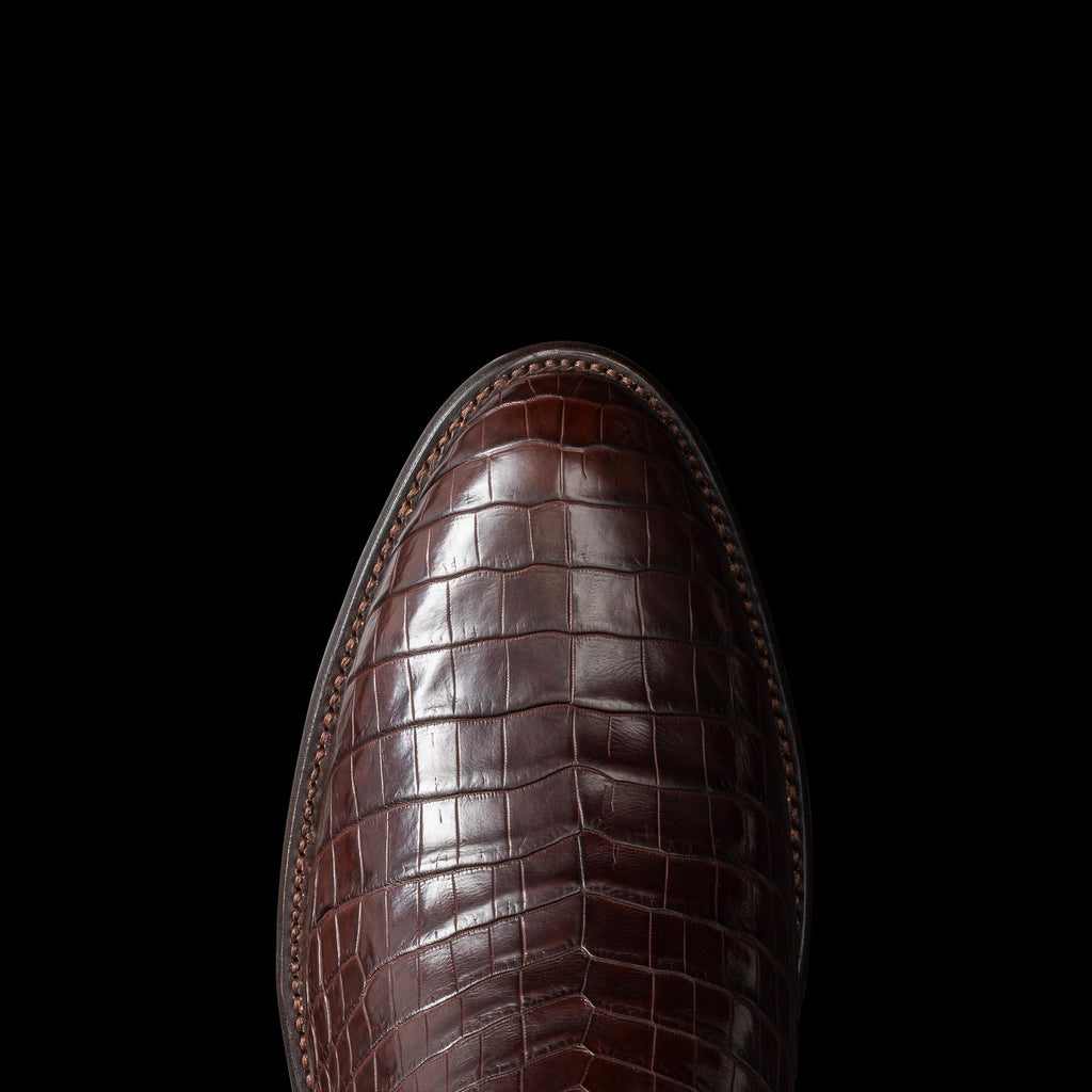 Toe view of The Marshall - Coffee on plain background