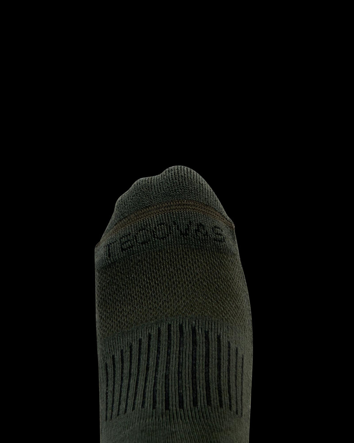 View of Crew Socks (3-Pack) - White / Green / Light Gray