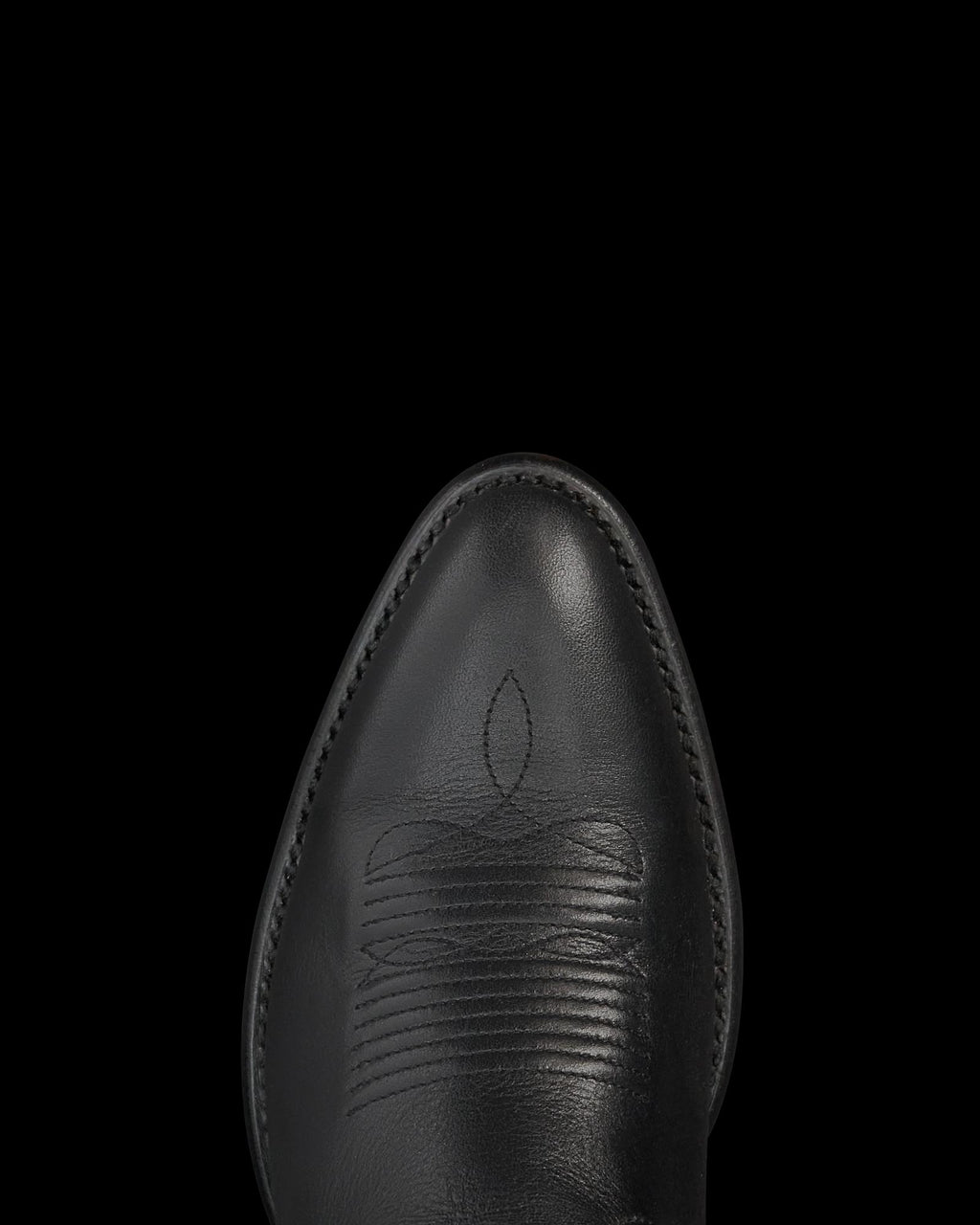 Toe view of The Jane - Midnight Suede on plain background